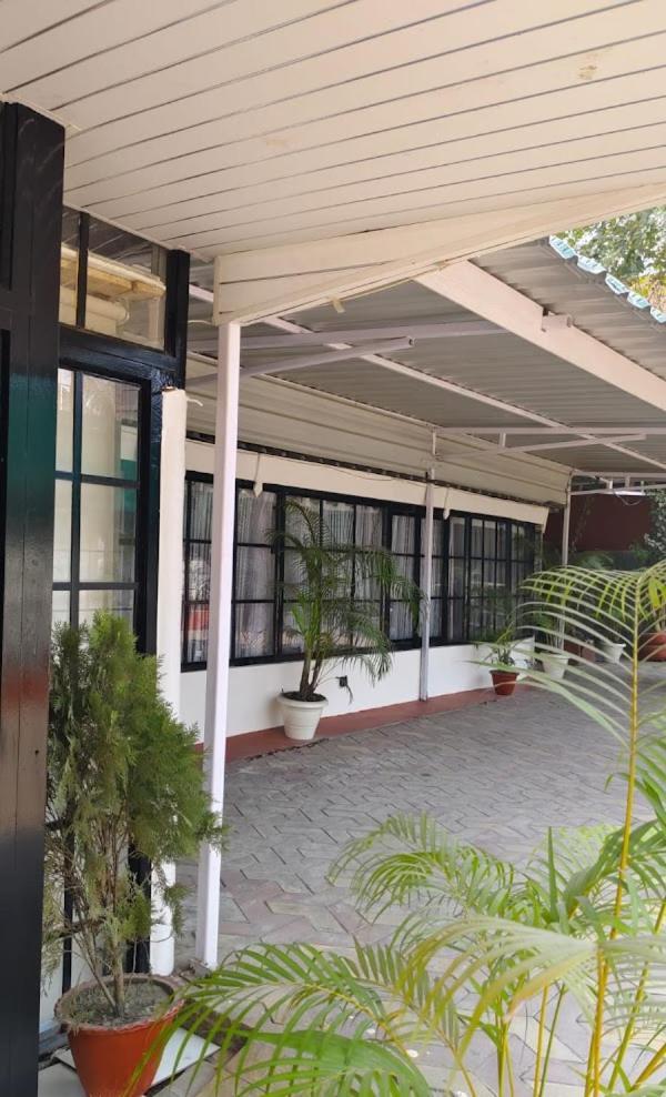Hotel Urban Cottage Guwahati Dış mekan fotoğraf